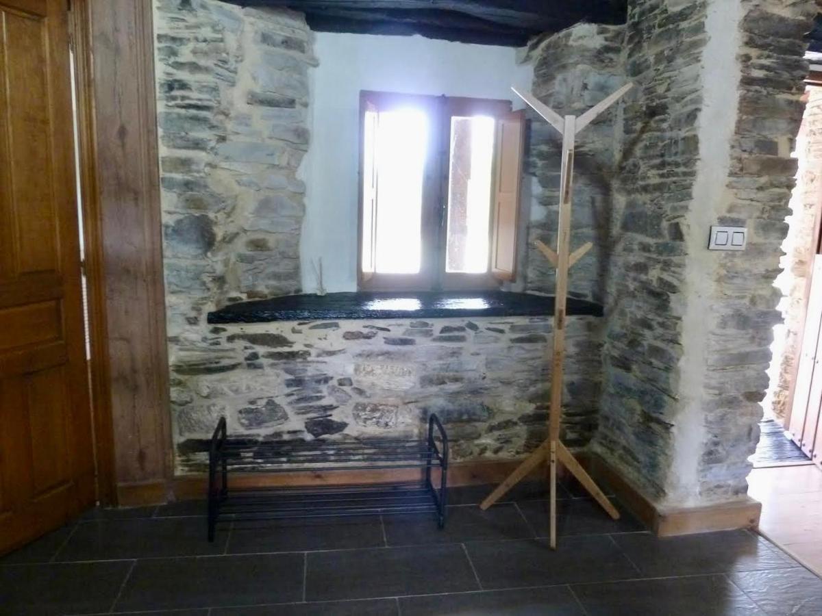 Casita Feliz Entre Montanas Y Cerca Del Mar Villa Trabada Buitenkant foto